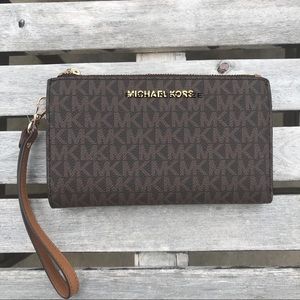 Michael Kors double zip wallet NWT brown acorn